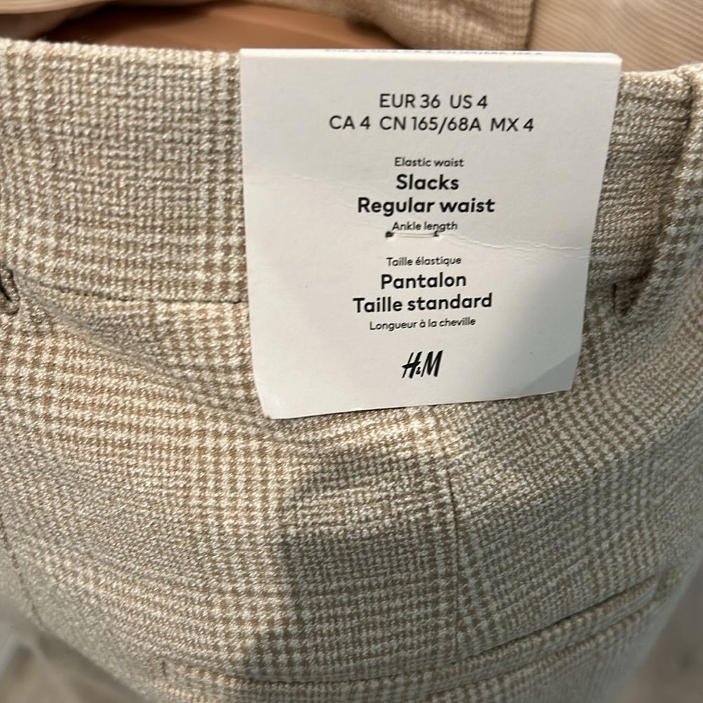 Chic Beige Pants - Picture 5 of 5